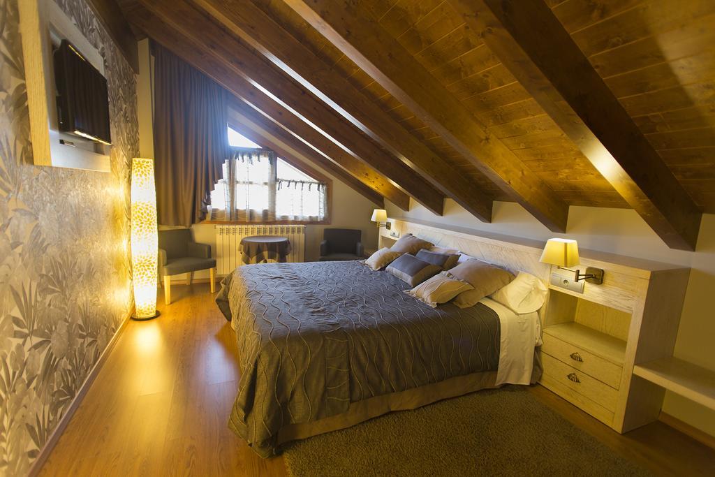 Apartamentos El Rincon De Benas ベナスケ 部屋 写真