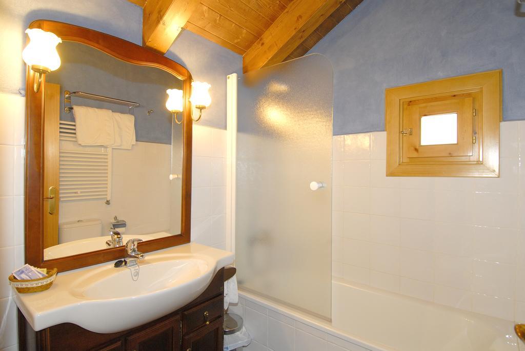 Apartamentos El Rincon De Benas ベナスケ 部屋 写真