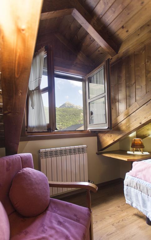 Apartamentos El Rincon De Benas ベナスケ 部屋 写真